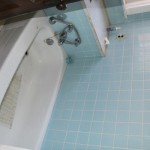 211 Indian Rd Cres orig cond 2010 _bath1